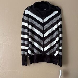 Stylish Black and Gray Chevron Women's Turtleneck Sweater